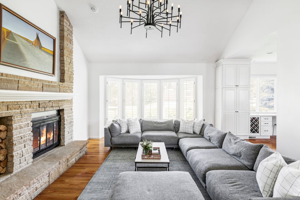 6134 Songbird Circle
