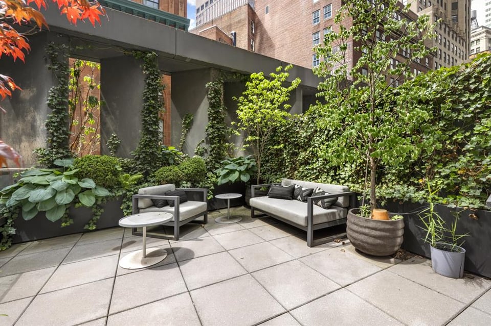 『William  NEWYORK』 15 WILLIAM Street D4