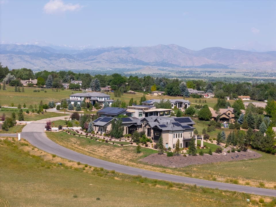 6792 Niwot Hills Drive