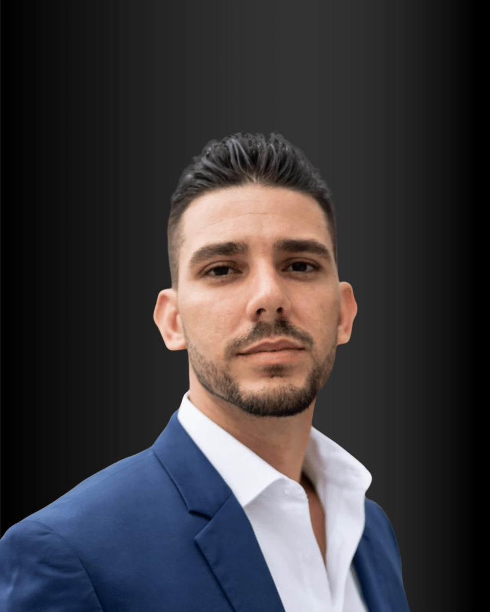 About Fidel “Alex” Reyes