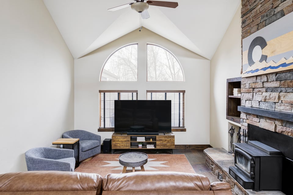 2770 Arbor Glen Place