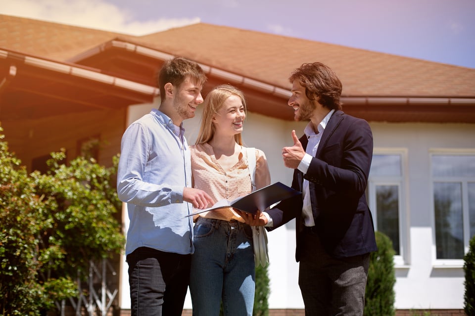Why Location Matters in Real Estate | Country Queen Real Estate