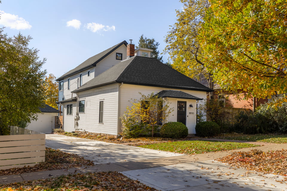 1830 Mapleton Avenue