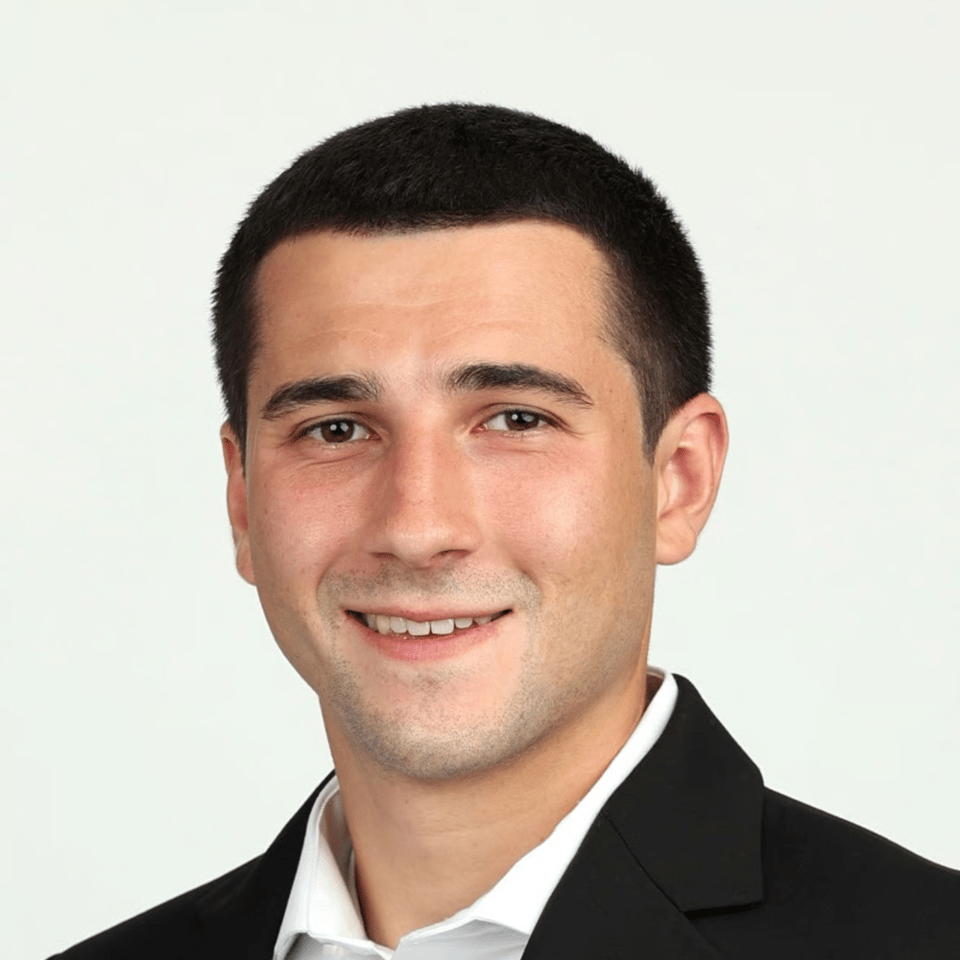 Jake Vietri, Sales Associate
