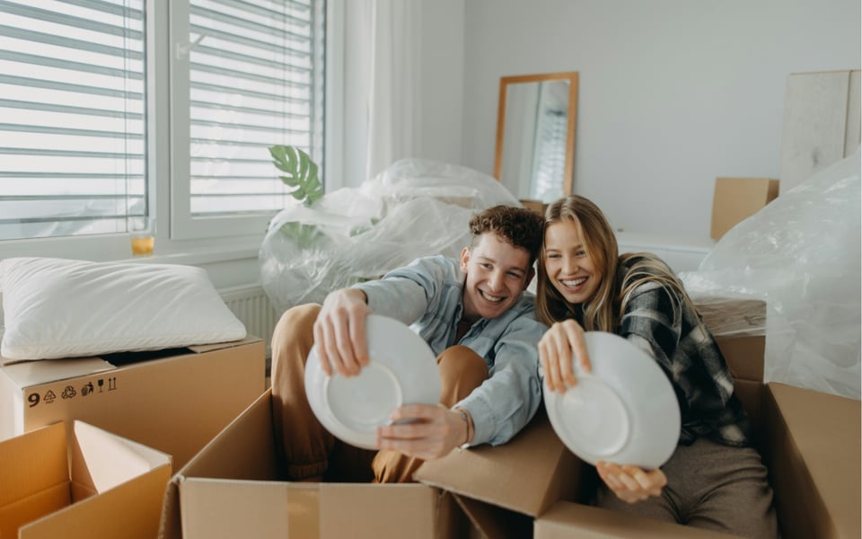 A Step-by-Step Guide to Downsizing Without the Stress | Blog | Brenda Wade
