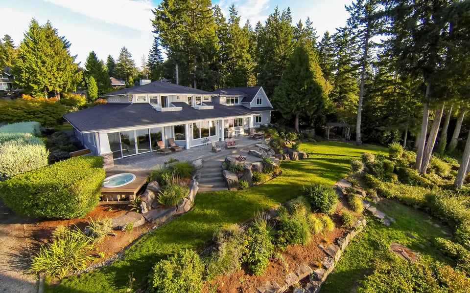 Camas Real Estate | Luxury Homes & Neighborhood Guide