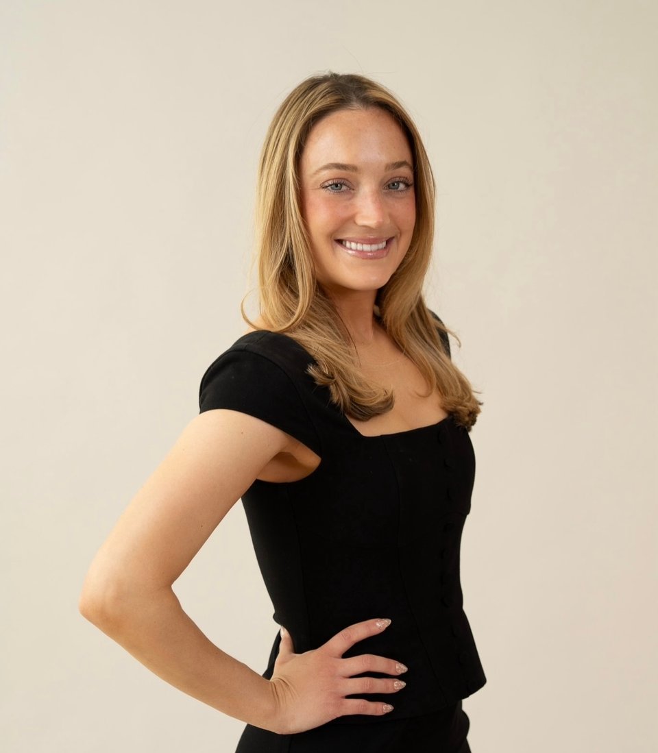 Sara Ioffrida | Broker Associate | Annie Clougherty Team