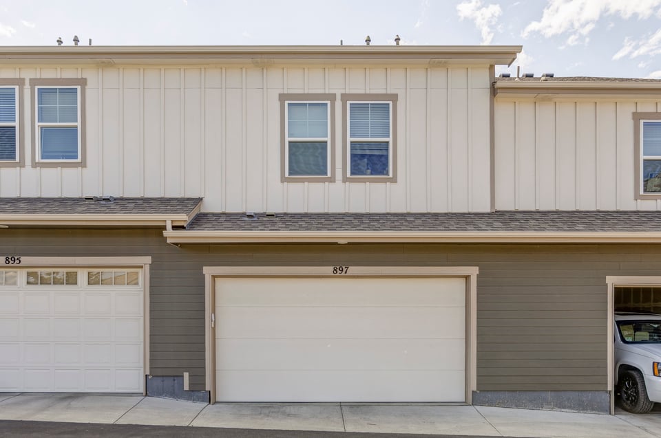 897 Winding Brook Drive