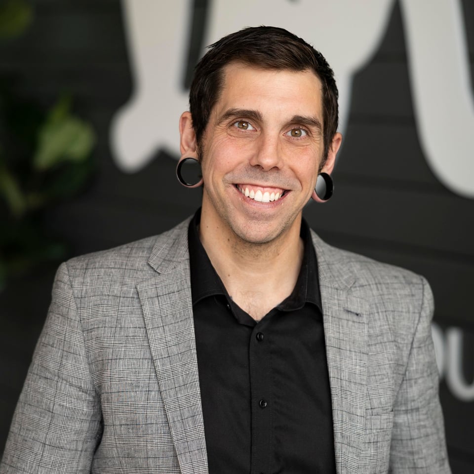 Chris Hubel headshot