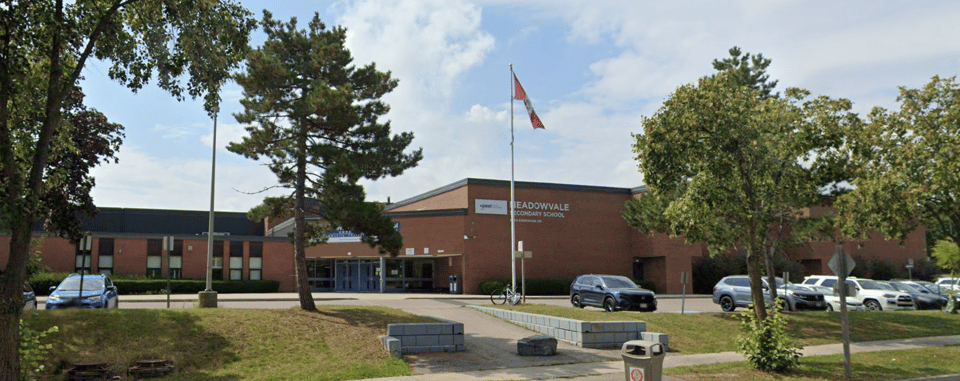 Meadowvale Secondary School Mississauga - Meadowvale neighbourhood ...