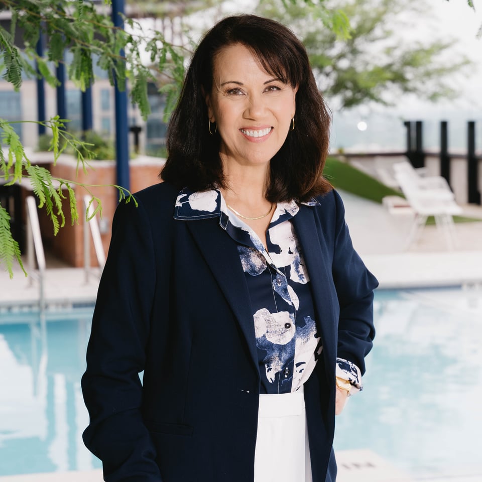 Susie Lee