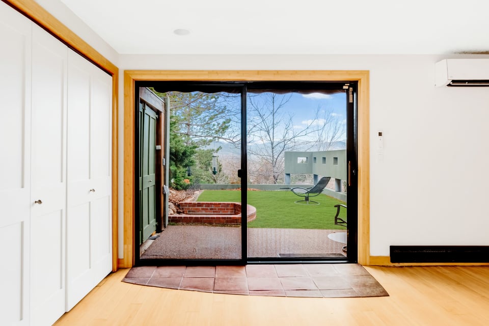 1146 Westview Drive
