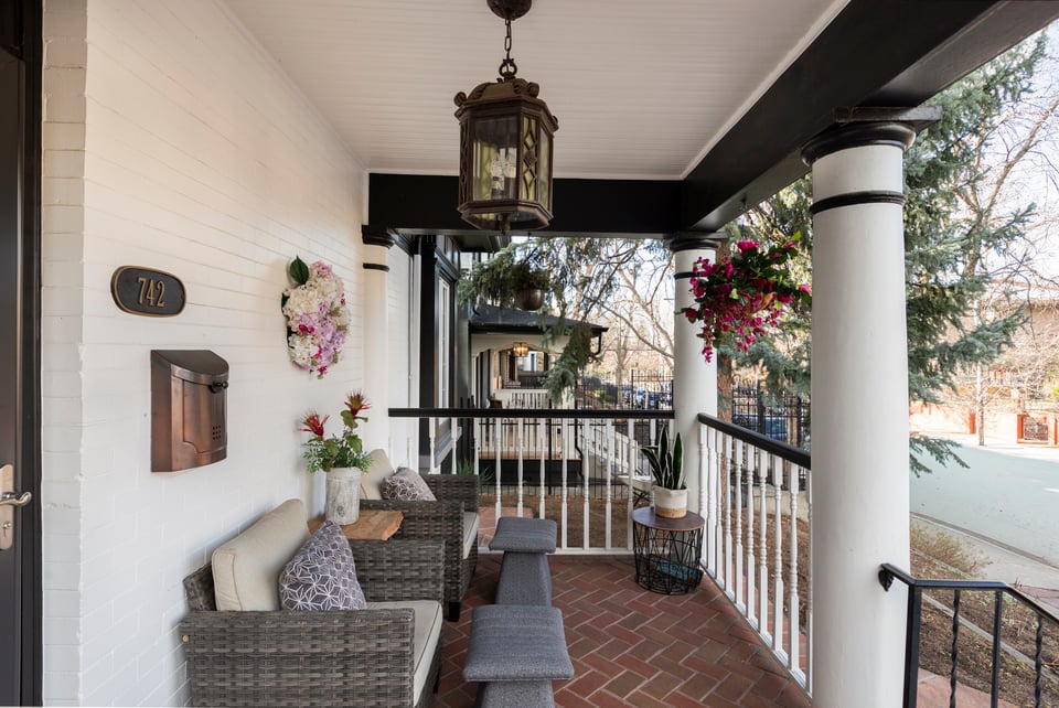 742 N Downing Street