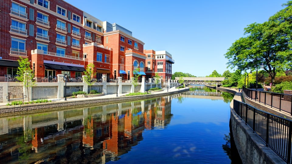 Naperville Real Estate – Discover Luxury Living Today