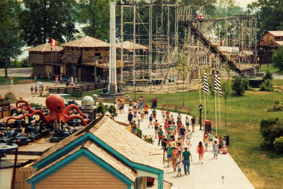 Boblo Island fall history and nostalgia