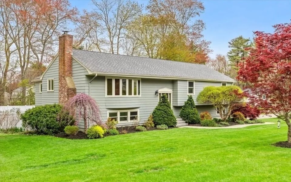 19 Rockridge Rd
