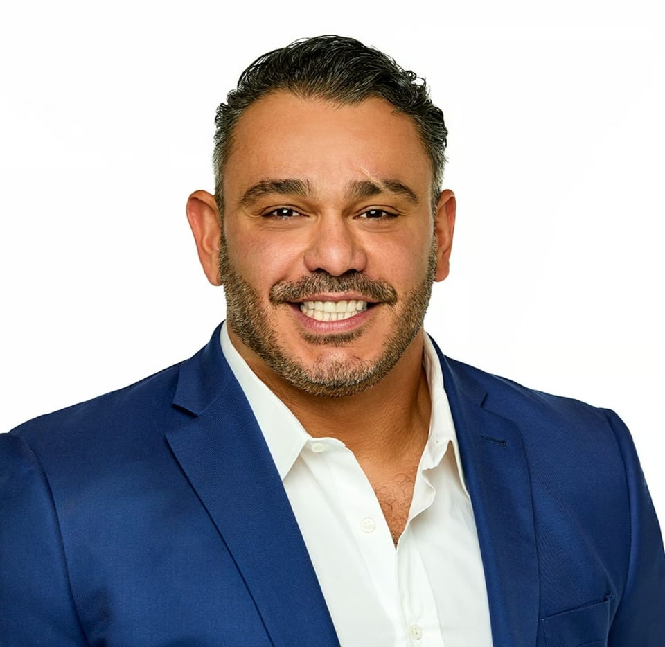AJ Arstamyan | Experienced Real Estate Professional