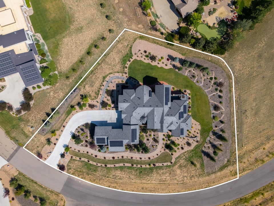 6792 Niwot Hills Drive