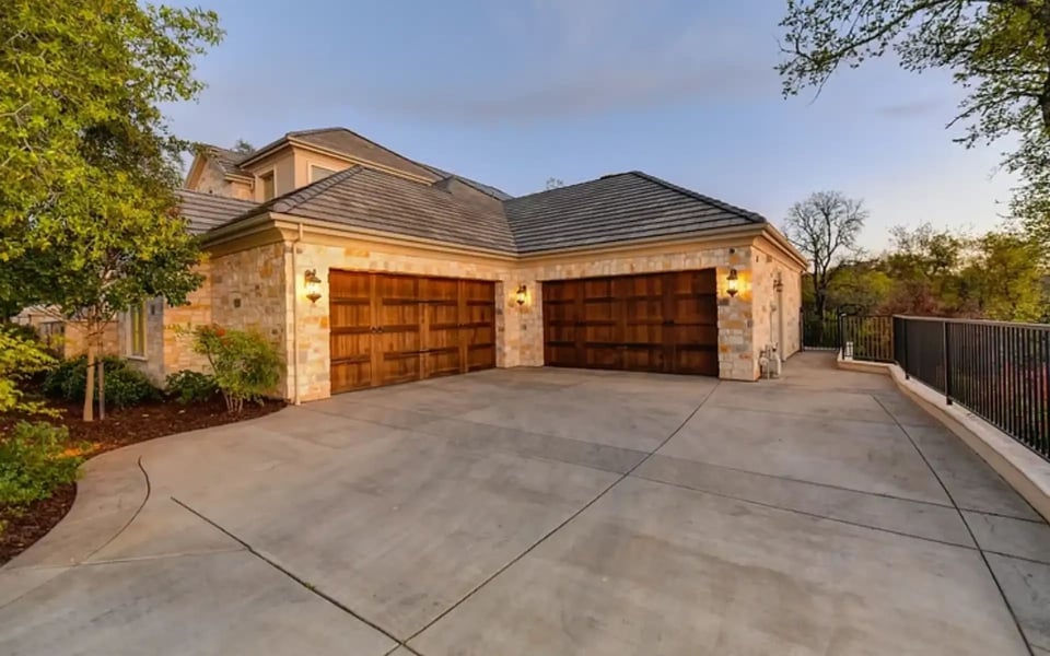 Common Garage Storage Mistakes: Tips for Organization