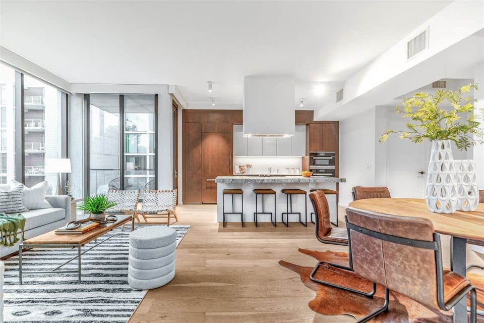 1211 W Riverside Drive 3D
