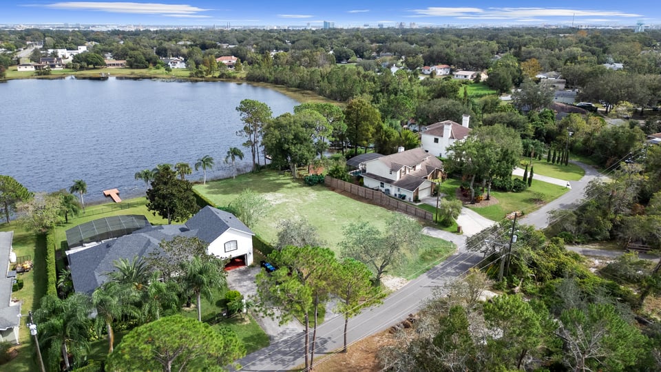 5588 PALM LAKE CIRCLE, ORLANDO, Florida