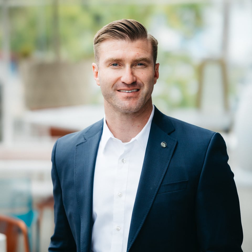 Meet Jake Gordon - Expert Real Estate Negotiator