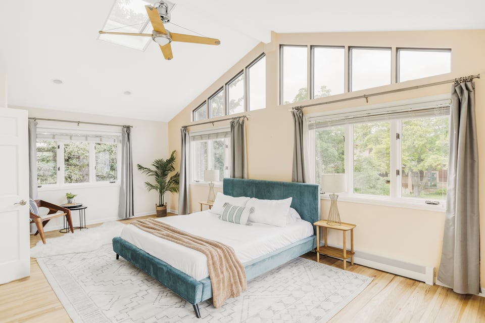2085 Alpine Drive