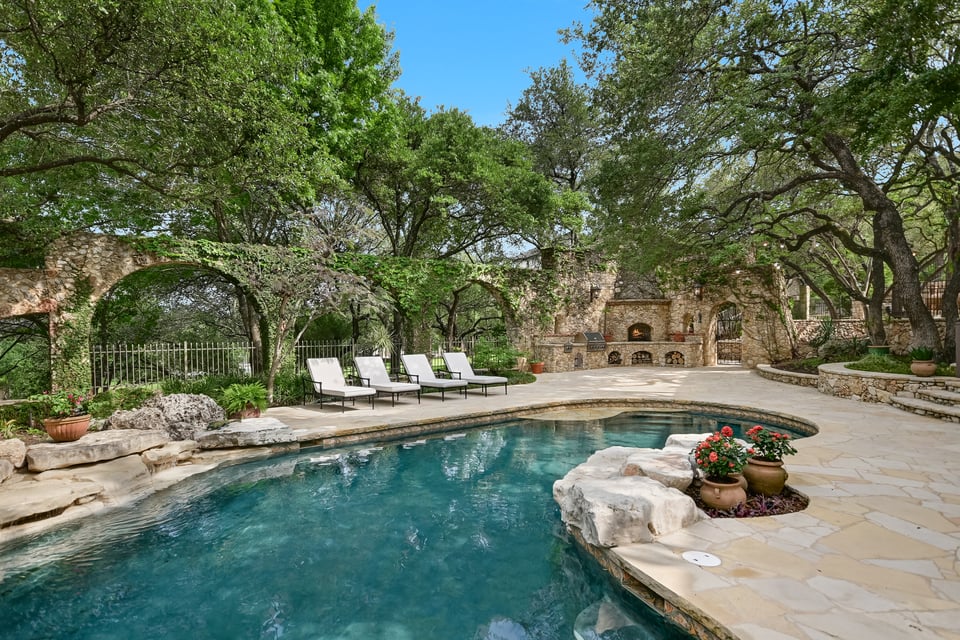 3601 Toro Canyon Rd