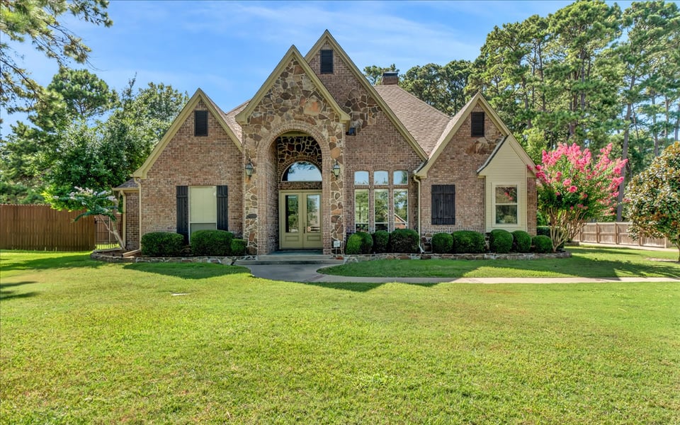 Whitehouse TX Neighborhood Guide | Explore Homes