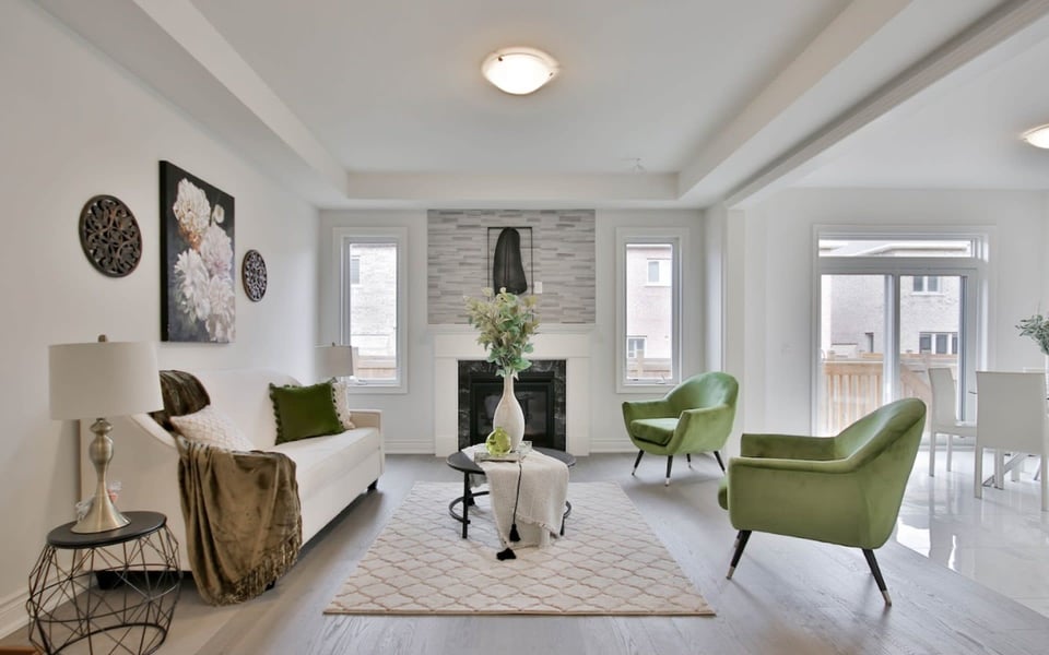 Brookfield, CT &mdash; Real Estate Market Snapshot