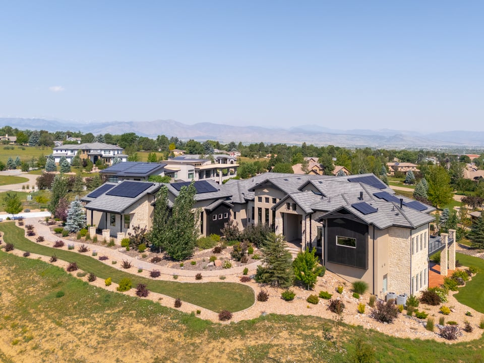 6792 Niwot Hills Drive