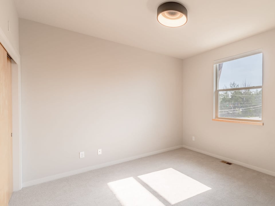 4190 Longview Lane
