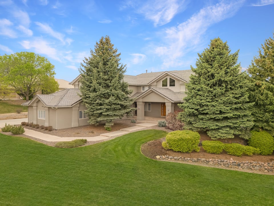 8528 Skyland Drive
