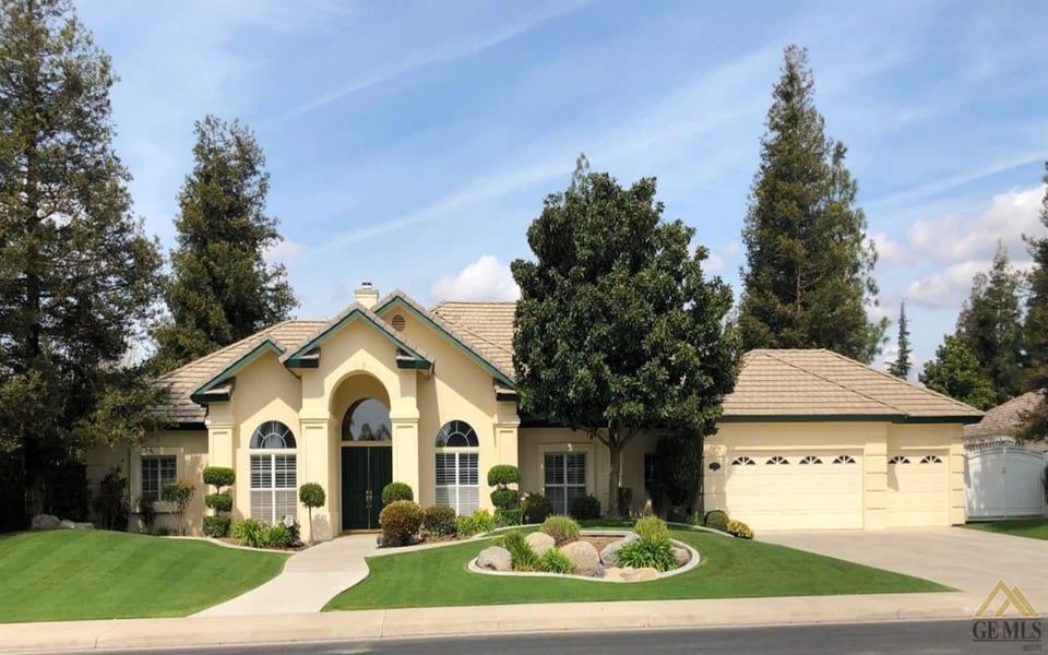 Explore Castle Ranch: Where Luxury Meets Serenity