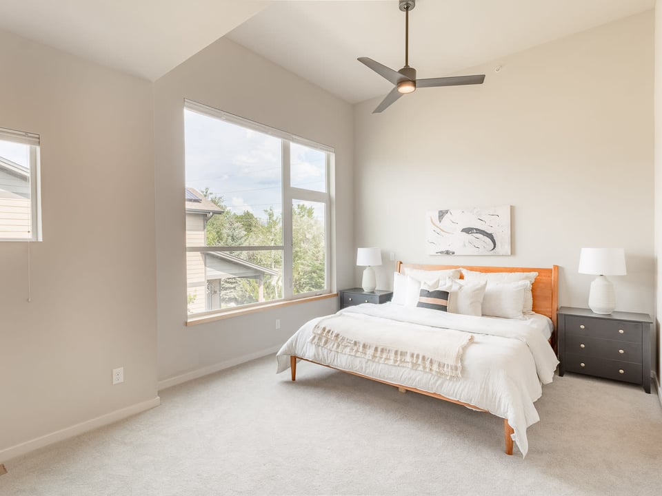 4190 Longview Lane