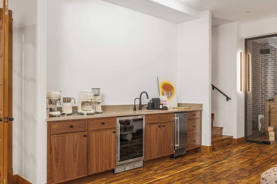 8906 Little Raven Trail