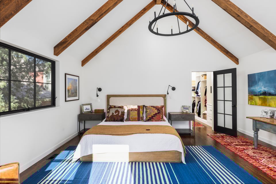 1830 Mapleton Avenue