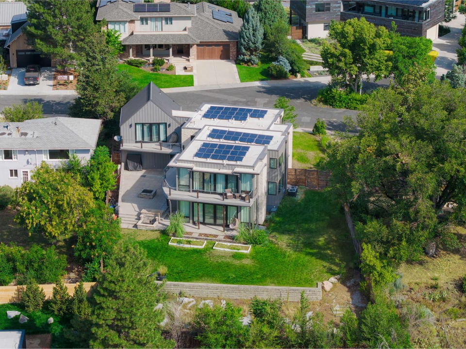 1760 Sunset Boulevard