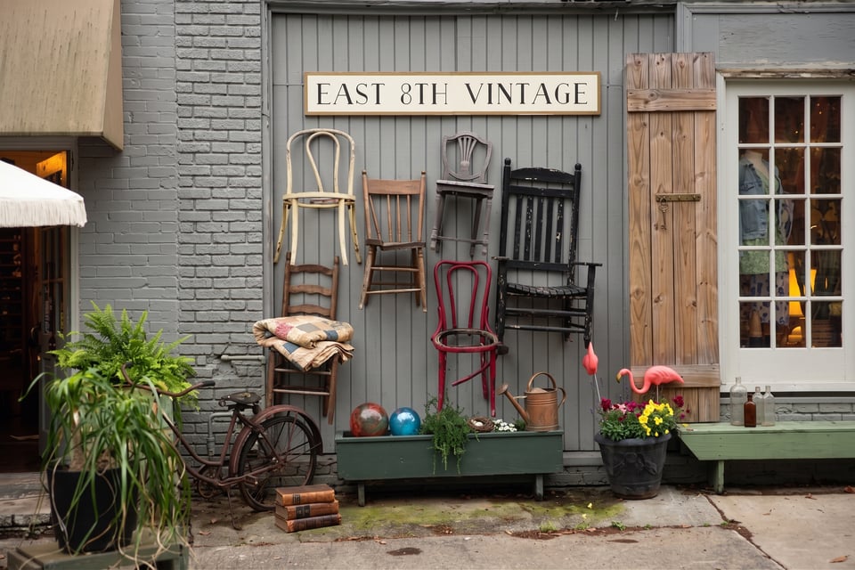 East 8th Vintage