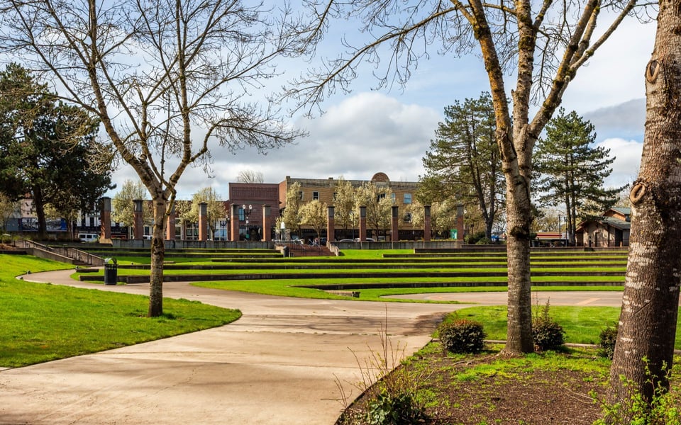 Living in Independence, OR Community | Jenny Morrow
