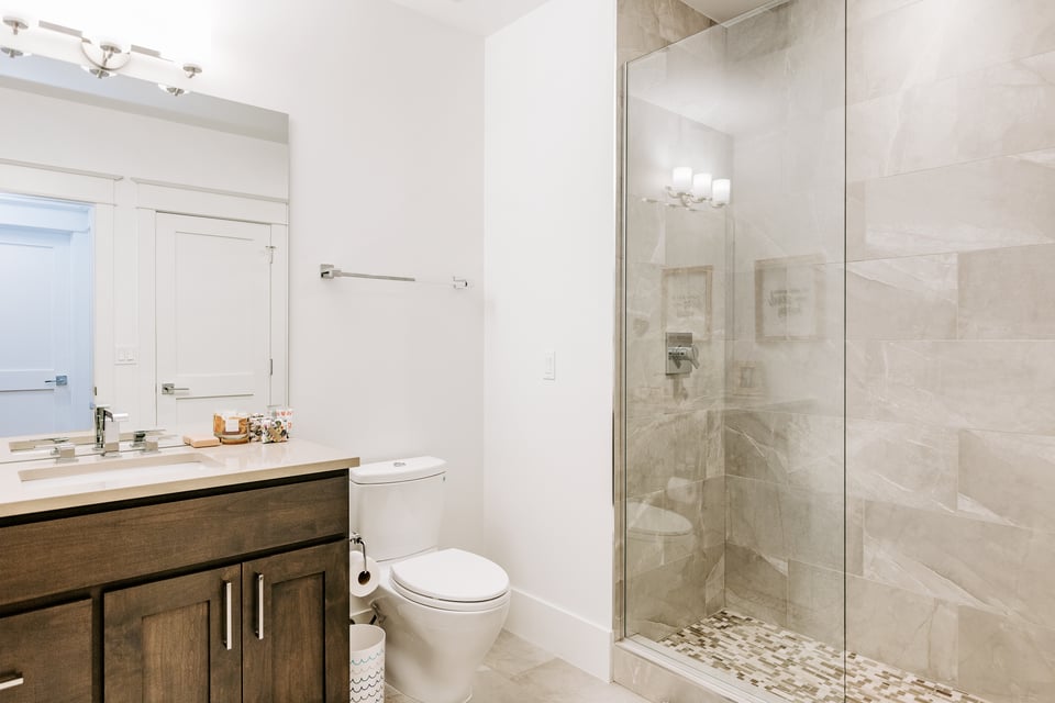 2015 Orchard Avenue