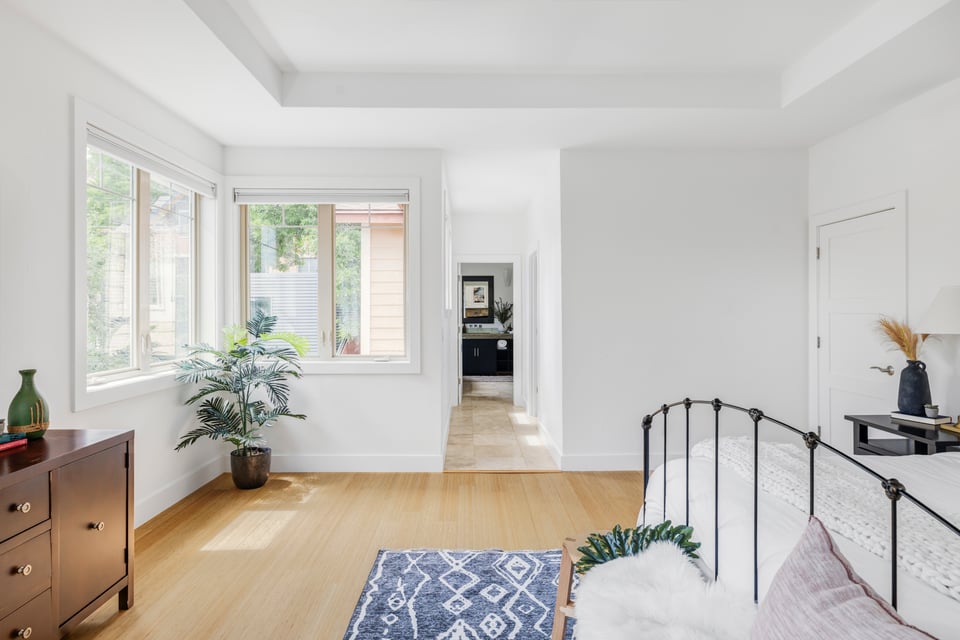 2925 4th Street