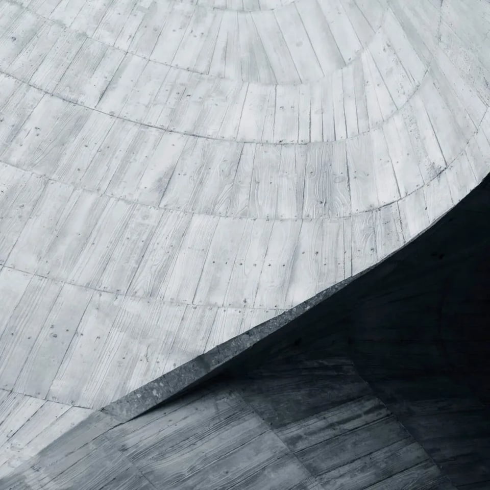 CHRIS HUDDLESTON photo