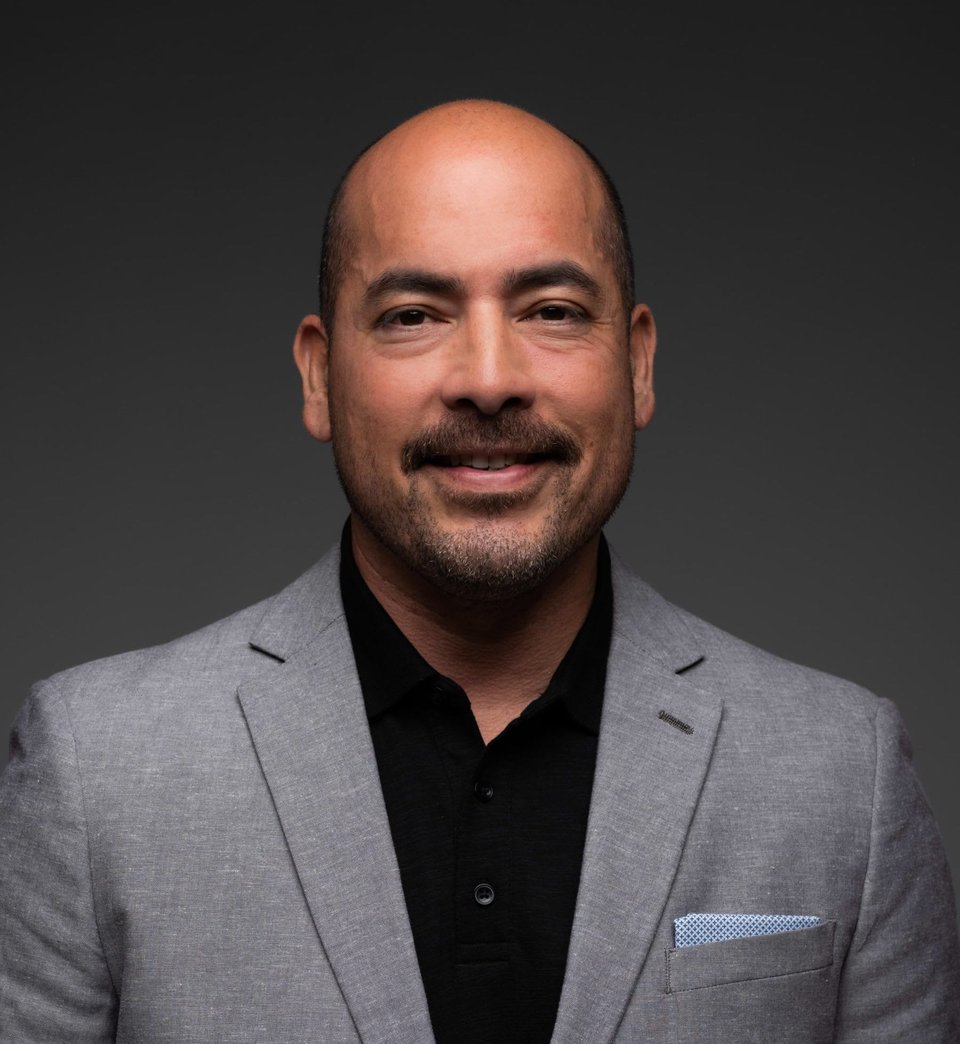 Christopher Pena ページ dmnibsjldklgndqq58c2