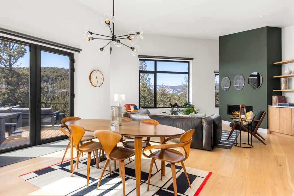 103 W Wildewood Drive