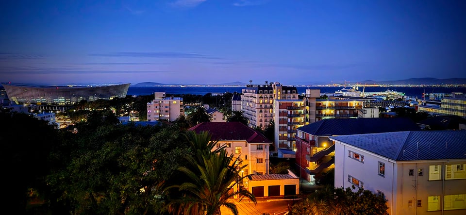 Seven on T - Cape Town Short Term Rental