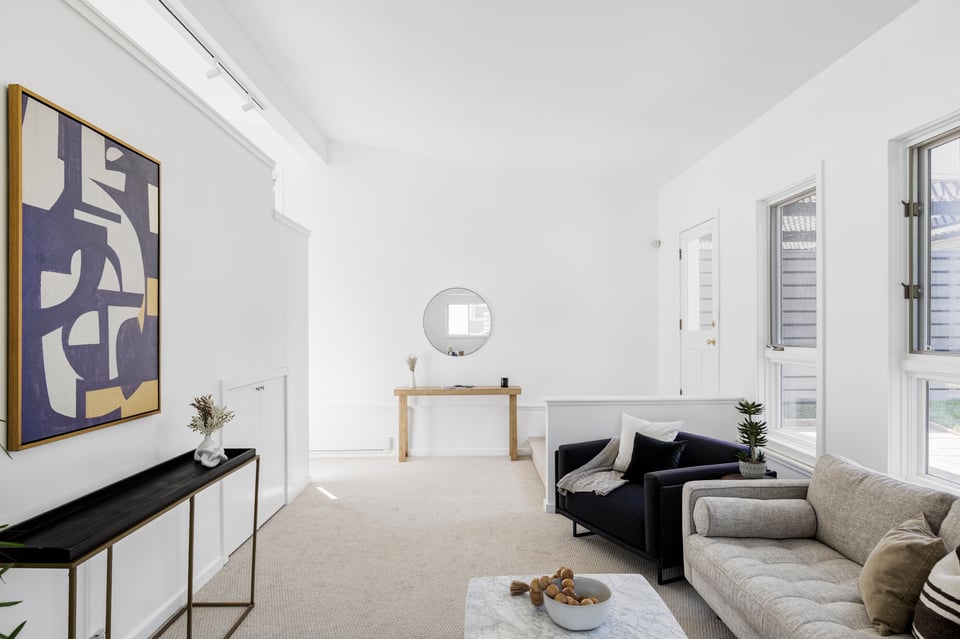 1836 Mapleton Avenue