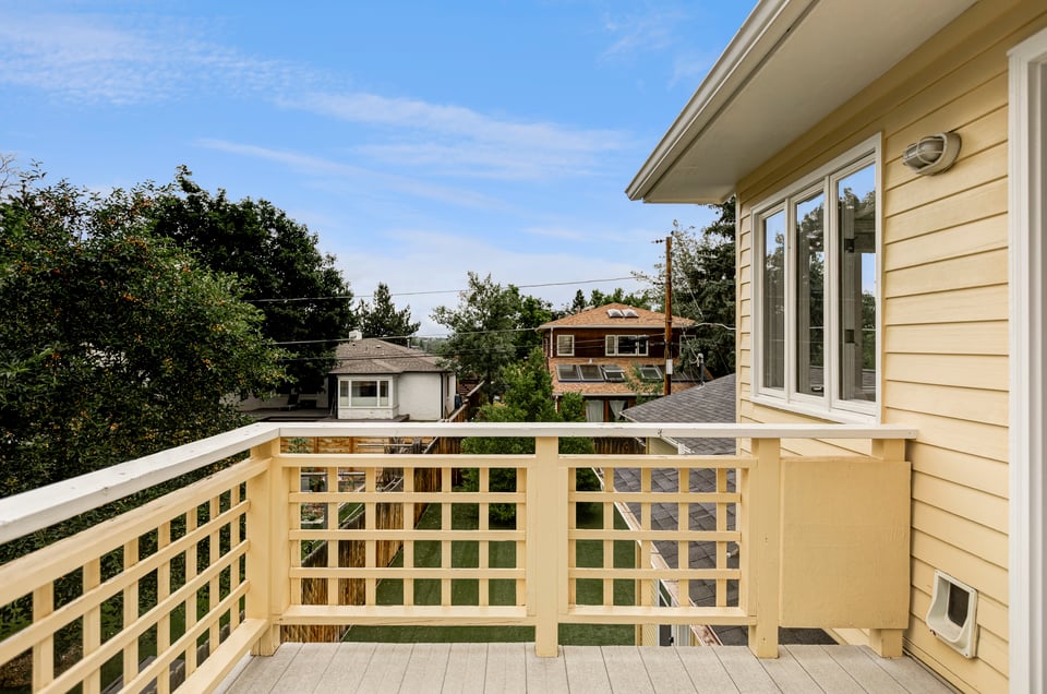 2085 Alpine Drive