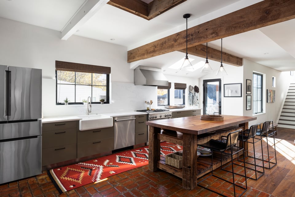 1830 Mapleton Avenue