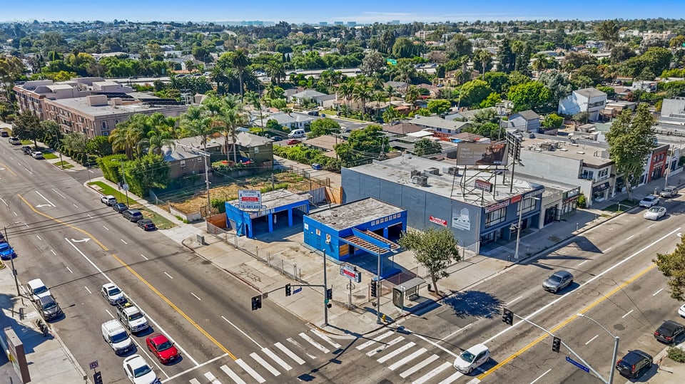 11708 W Pico Blvd